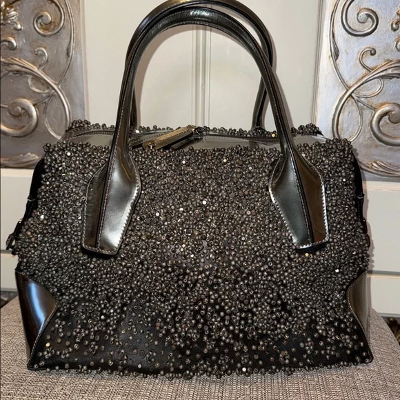 NWOT Tod's Black embellished Beaded tote Bag W/dustbag - Picture 4 of 16